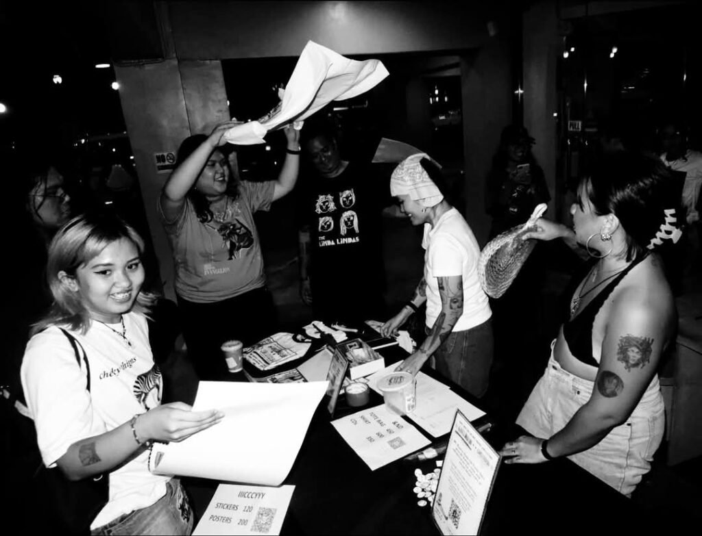 Fanning The Flames of Discontent (Bea, Issa, Rae, Honey)